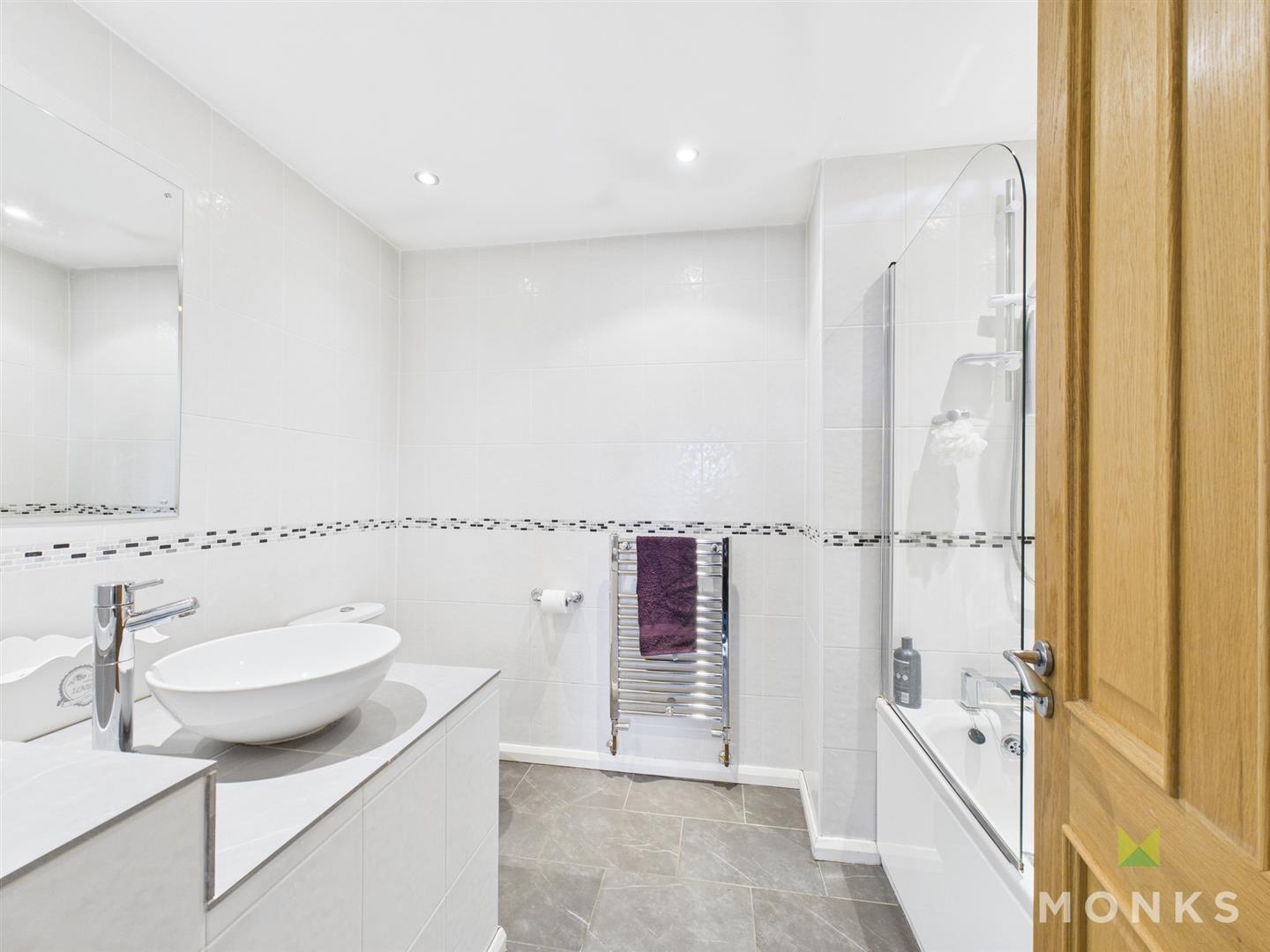 7 Pantulf Road, Shrewsbury, SY4 5LT For Sale